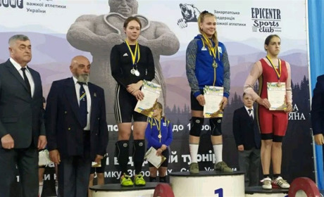 Двоє спортсменів Вараської громади взяли участь у Чемпіонаті України з важкої атлетики