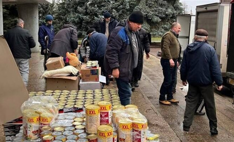 Поляки передали на Херсонщину багатотонний вантаж гуманітарної допомоги