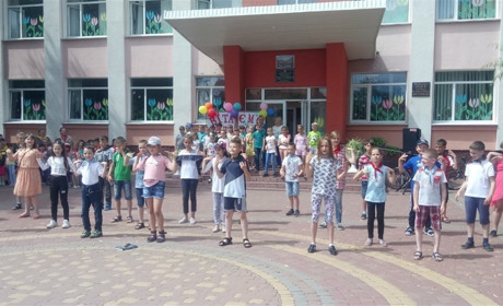 У Калинівці розпочав роботу пришкільний табір відпочинку
