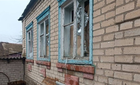 Під час ранкового обстрілу Сватового пошкоджено два житлових будинки. Що прилетіло