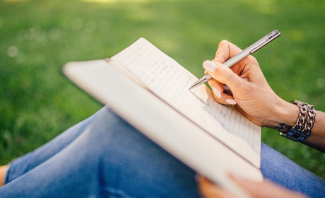 20 тисяч гривень за літературний твір: як нікопольцям податися на здобуття премії Шолом-Алейхема