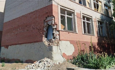 На Херсонщині армія рф завдала ударів по критичній та соціальній інфраструктурі, житловим будинкам