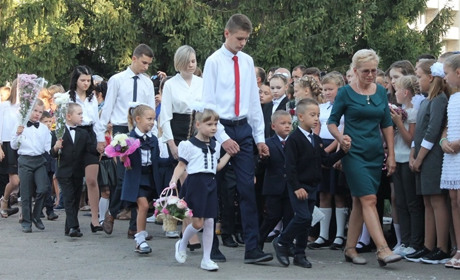 Як у школах району пройшли Перші Дзвоники (фоторепортаж)
