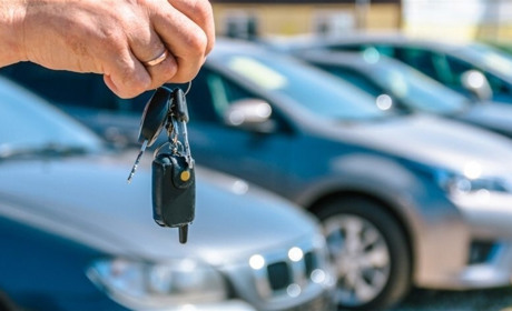 Дві автівки городоччан поїдуть на передову. Гамалій попереджав