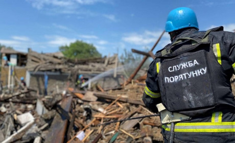 Добропілля знову обстріляли: Четверо цивільних зазнали поранень