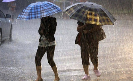 Не забуваймо парасольку. Найближчими днями дощитиме