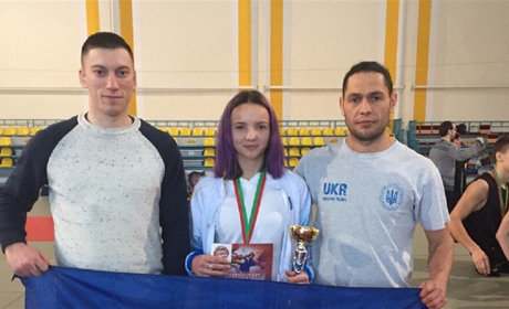 Альона Кулик з Іванова перемогла на міжнародному турнірі з єдиноборств