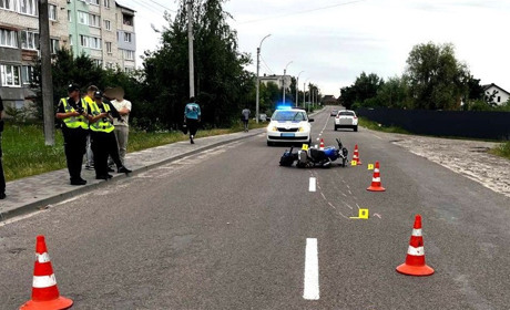 У Сарнах вибіг на дорогу і травмувався восьмирічний хлопчик: що відомо