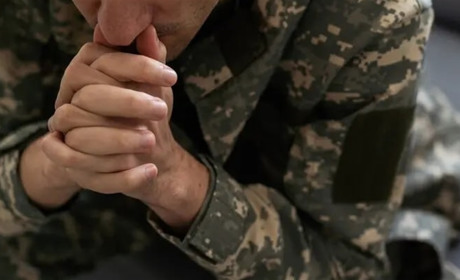 Самовільне залишення частини: як поновитися на військовій службі без наслідків