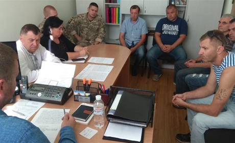 Водій, який вимагав гроші з учасника АТО за проїзд, попросив вибачення