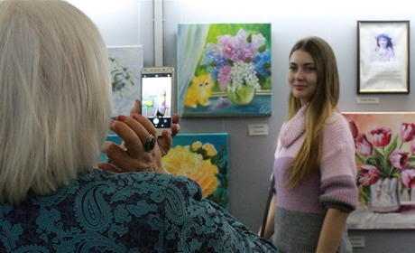 К ним пришло вдохновение: чья выставка открылась в мелитопольском музее