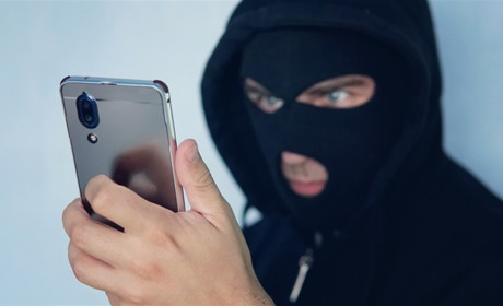 Шахраї створили фейковий бот «Дії», в якому пропонують «отримати 3000 гривень»