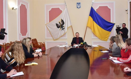 Вісім місяців після облоги - як міська влада відновлює Чернігів та планує його розвиток