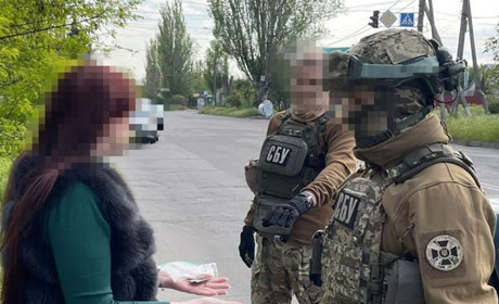У Херсоні СБУ затримала медсестру, яка коригувала ворожі обстріли по місту