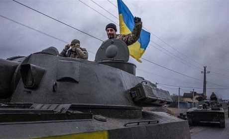 В Україні продовжили дію воєнного стану до кінця літа