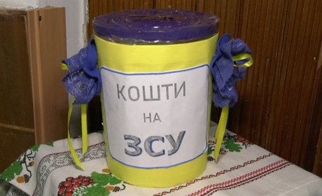 Ярмарок майстрів та патріотична програма: як у Мені збирали кошти на підтримку ЗСУ