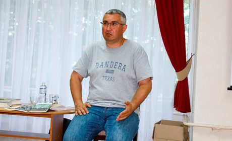 Вахтанг Кіпіані у Херсоні презентував книгу про Стуса: розповідаємо про цікавинки зустрічі