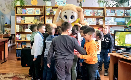 У дитячій бібліотеці провели бібліопікнік для учнів школи №3-колегіум