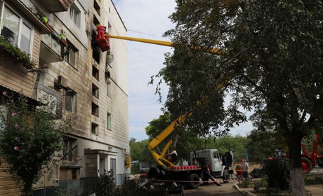 В Ізмаїлі тривають роботи з ліквідації наслідків нічної ворожої атаки