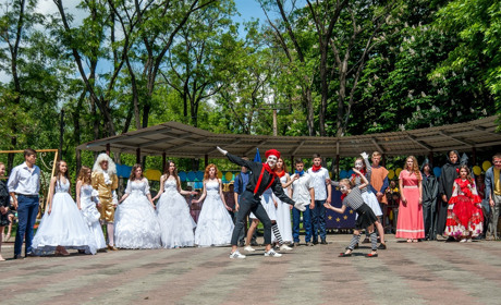 День Европы в Торецке:  европейская кухня, выставка и яркая презентация десяти стран