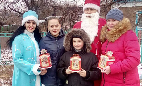 До дітей району завітав святий Миколай