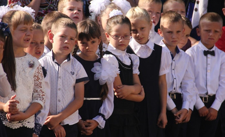 Стало відомо, коли  у школах Калинівської ОТГ дзвенітиме перший дзвоник