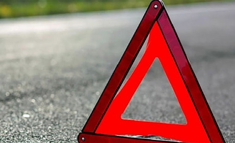 На Смілянщині сталася аварія: авто влетіло у паркан