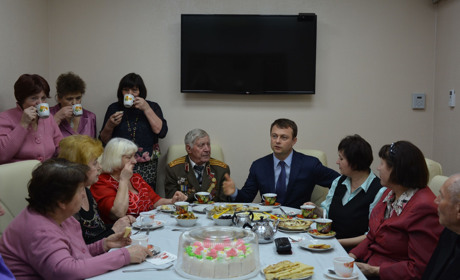 На млинці до ветеранів – з баяном