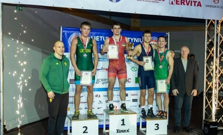 Давід Артюшенко виборов золото на чемпіонаті з греко-римської в Литві: відео