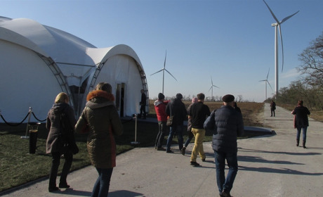 Все вместе торжественно запустили Приморскую ветроэлектростанцию – одну из самых больших в Украине