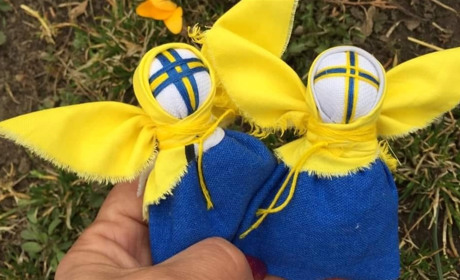 Авторські мотанки та обереги: українських воїнів на передовій захищають янголи Ольги Собкович