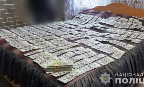 Привласнювали заощадження пропонуючи онлайн-заробіток: кіберполіцейські викрили злочинну організацію