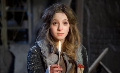 У Сватовому покажуть виставу «Дівчинка з сірниками». Чому сватівчанам варто її подивитися