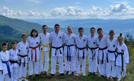 Глухівські «самураї» відточували майстерність під керівництвом Олімпійських призерів у Карпатах