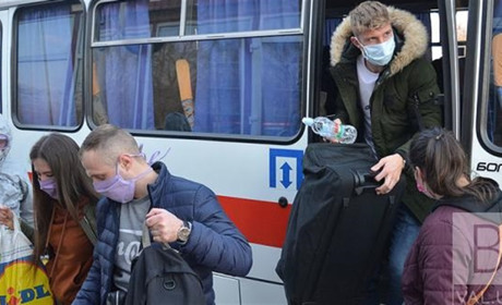 Без сертифіката - нікуди: Кабмін зробив жорсткішими правила пасажирських перевезень