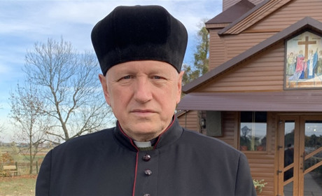 Отець Василь Дубецький: «Мусимо боронити Україну, бо це є наша Мати!»