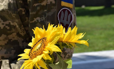 29 серпня — День пам’яті захисників України. Як я можу вшанувати загиблих воїнів
