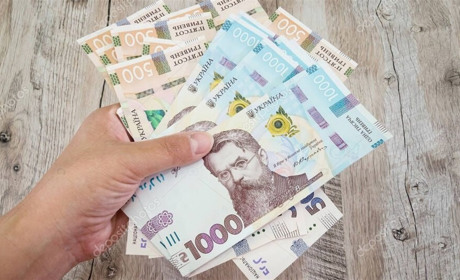 Зеленський пообіцяв виплатити тисячу гривень усім щепленим