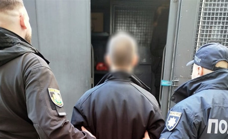 На Житомирщині затримали юнака, якого підозрюють у жорстокому вбивстві 33-річного чоловіка