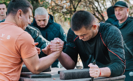 Студенти Переяслава змагалися в університетському турнірі з армрестлінгу та гирьового спорту