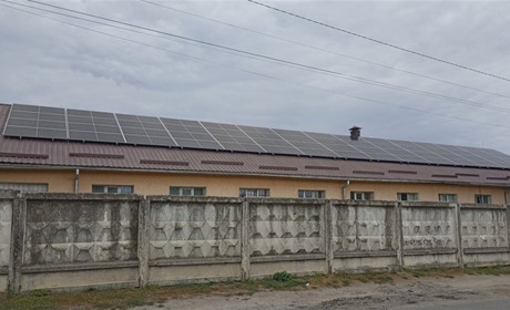 Скільки вже заощадила звягельська лікарня завдяки побудованій сонячній електростанції?