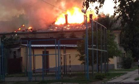В Покровске горел "Мир" 