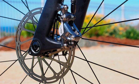 Какими бывают тормозные велосипедные колодки