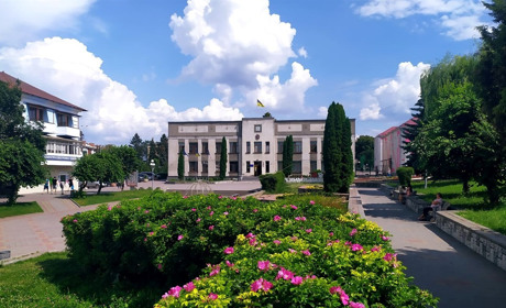 9 жінок та 25 чоловіків: список депутатів Жмеринської міської ради 8 скликання