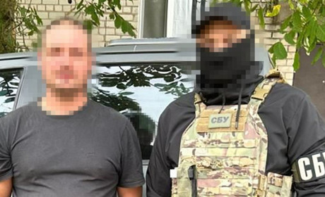 СБУ затримала колишнього охоронця російської катівні, яка діяла під час окупації Херсона