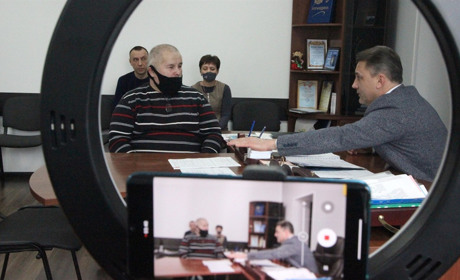 Як отримати фінансову підтримку, про новий водовоз та інше: Ханатов провів особистий прийом. Відео