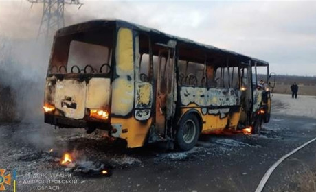 Біля Росішок на ходу загорівся автобус