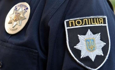 Аби уникнути відповідальності нетверезий водій пропонував гроші поліцейським