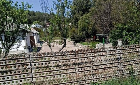 Окупанти вивезли військову техніку з військової частини у Севастополі