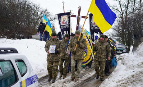 Востаннє нашому земляку віддали військові почесті. У Клиновому поховали Володимира Думного
